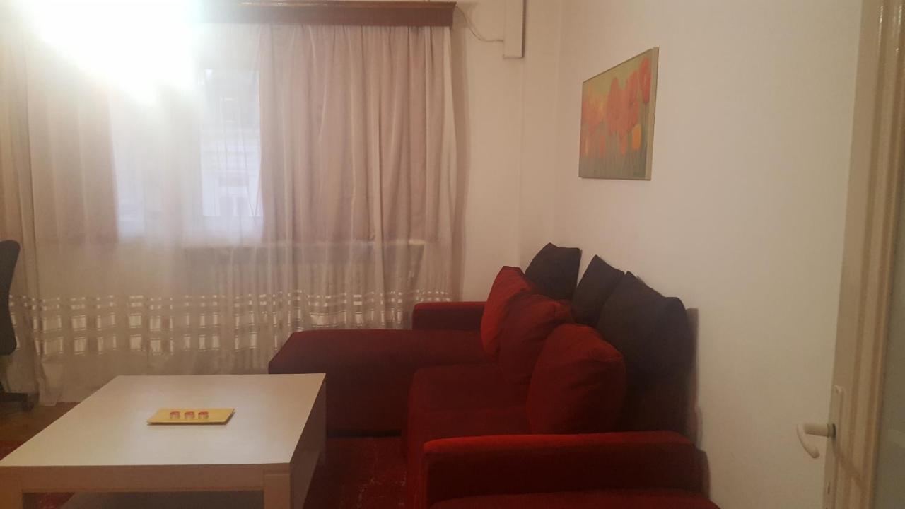 Hospitality Centrum - Nicolae Iorga Bukares Bagian luar foto