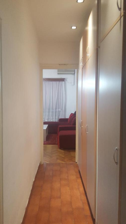 Hospitality Centrum - Nicolae Iorga Bukares Bagian luar foto
